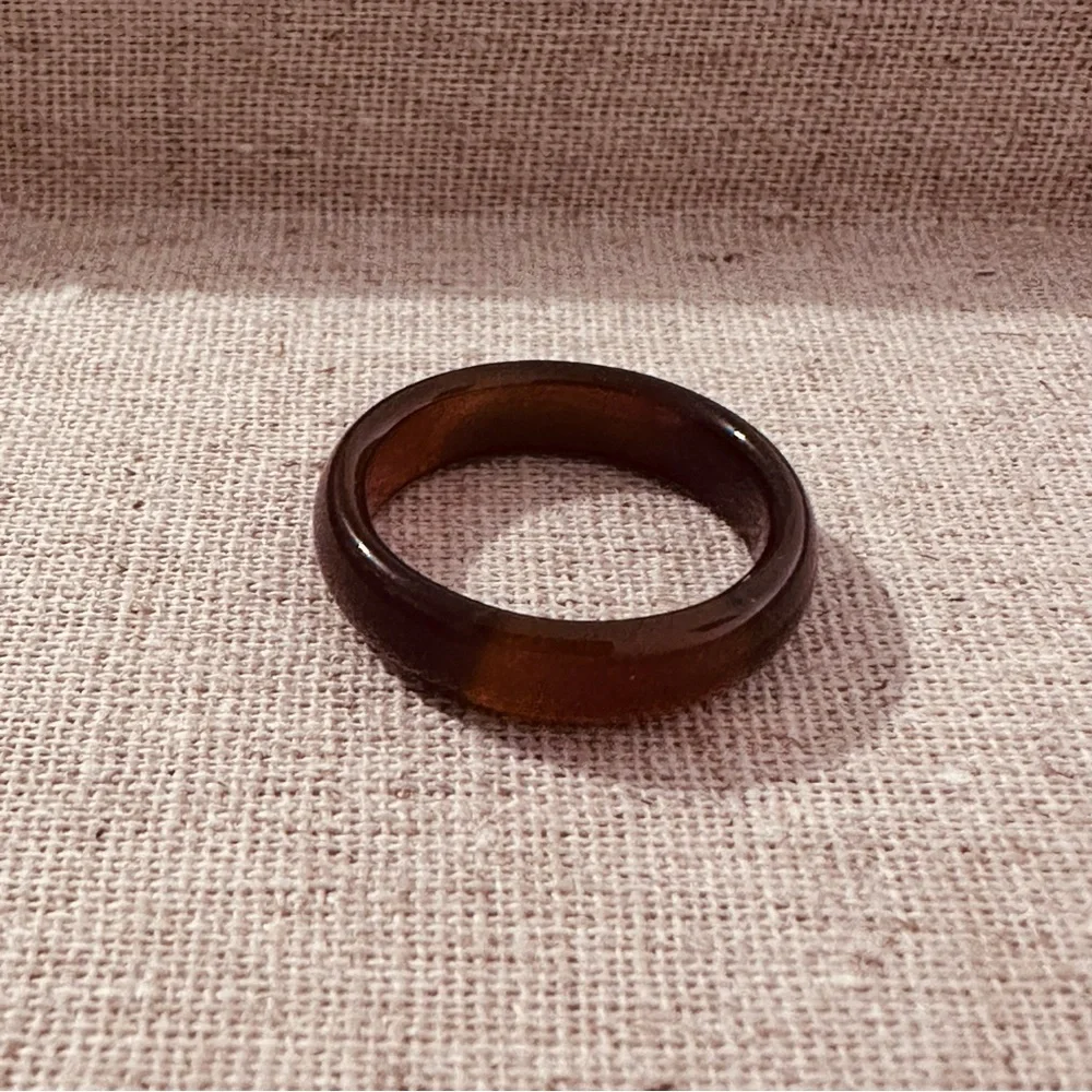 Boutique | Ring | Stone Band | Shaded Brown